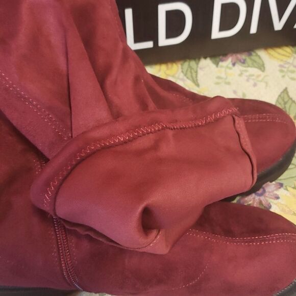 Wild Diva Lounge Vivica Lug Sole Platform Tall Boot sz 8.5, 10 NWT & Box - Picture 13 of 15